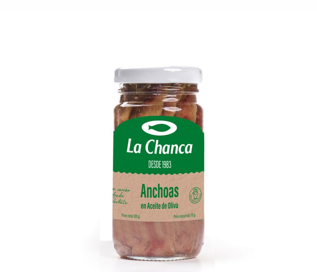 Tarro pequeño de anchoas en aceite de oliva