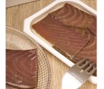 Bandeja abierta de sarda salazonada en aceite