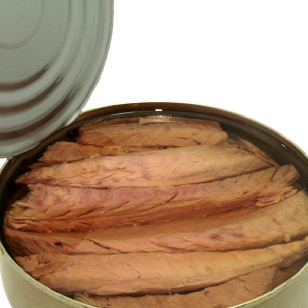 Lata abierta de filetes de melva en aceite de oliva La Chanca