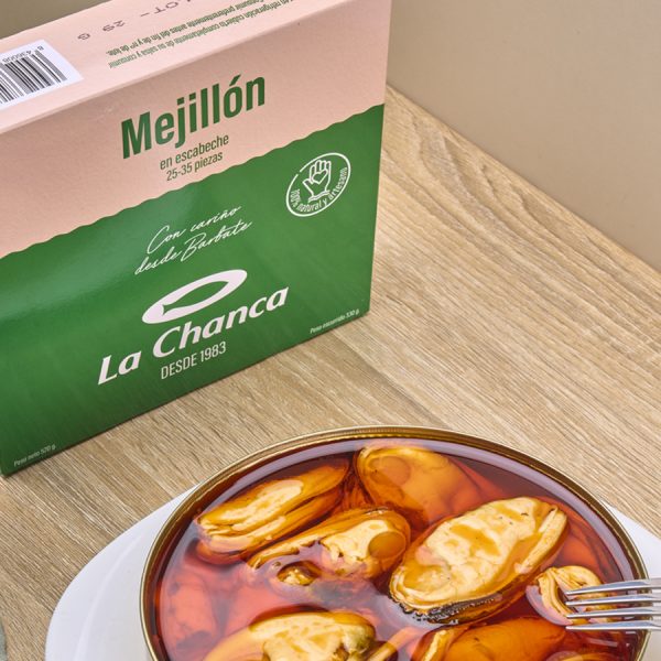 Lata mejillon en escabeche abierta